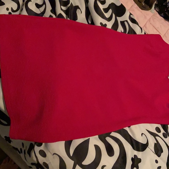 Red, zip up casual short dress - Picture 3 of 6
